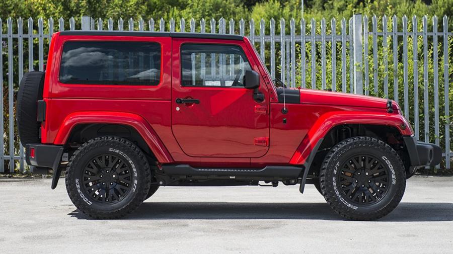  Jeep Wrangler Sahara CJ400 by Project Kahn 2015 года  (фото 11 из 21)